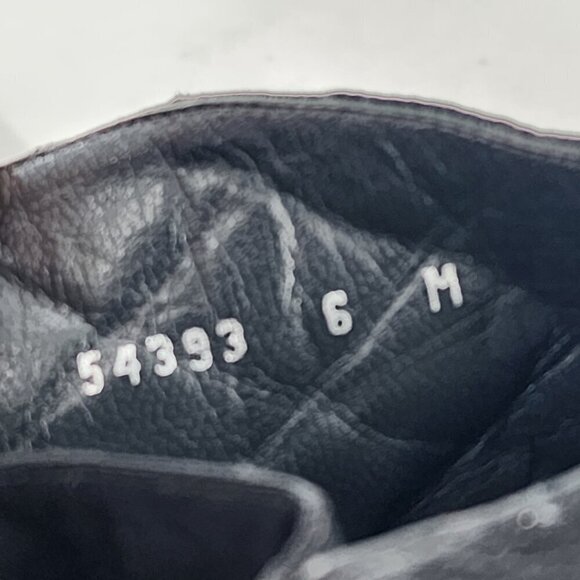 STUART WEITZMAN Gorby Waterproof Gore-Tex Quilted Bootie Black Zip - Picture 9 of 11